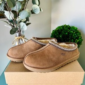 Brand new in box - Authentic Ugg Tasman Slippers - Youth 6 (fits women size 7/8)